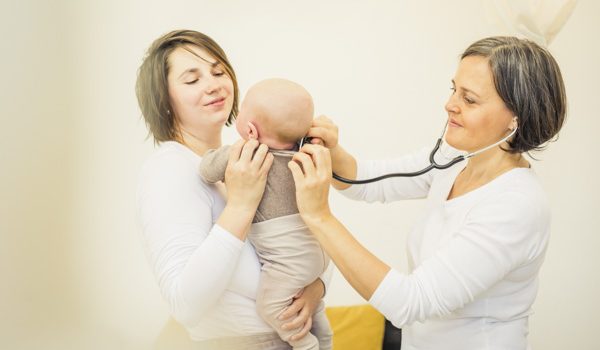 Successfully self-employed as a midwife: How Hebamio can help you